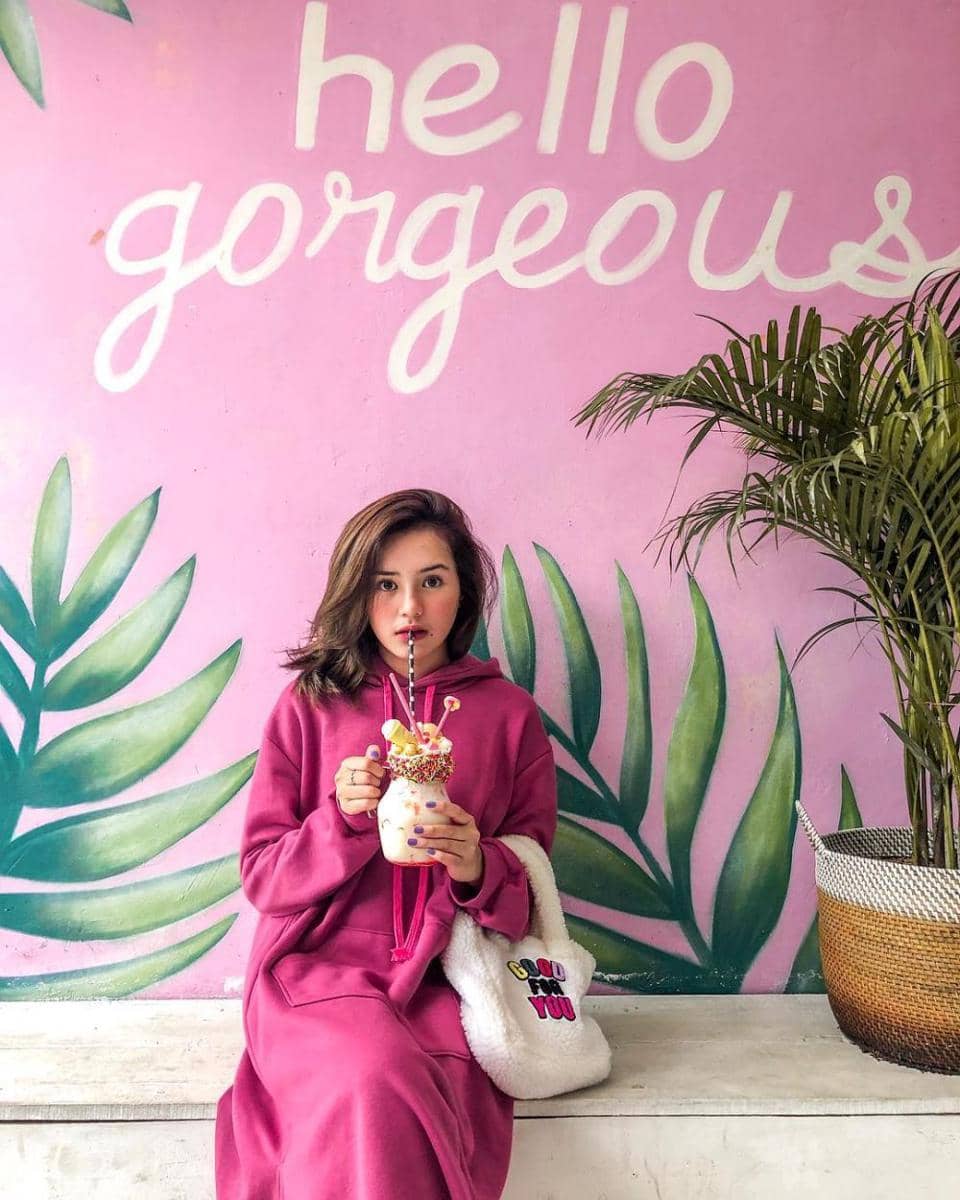 Instagram.com/bebytsabina