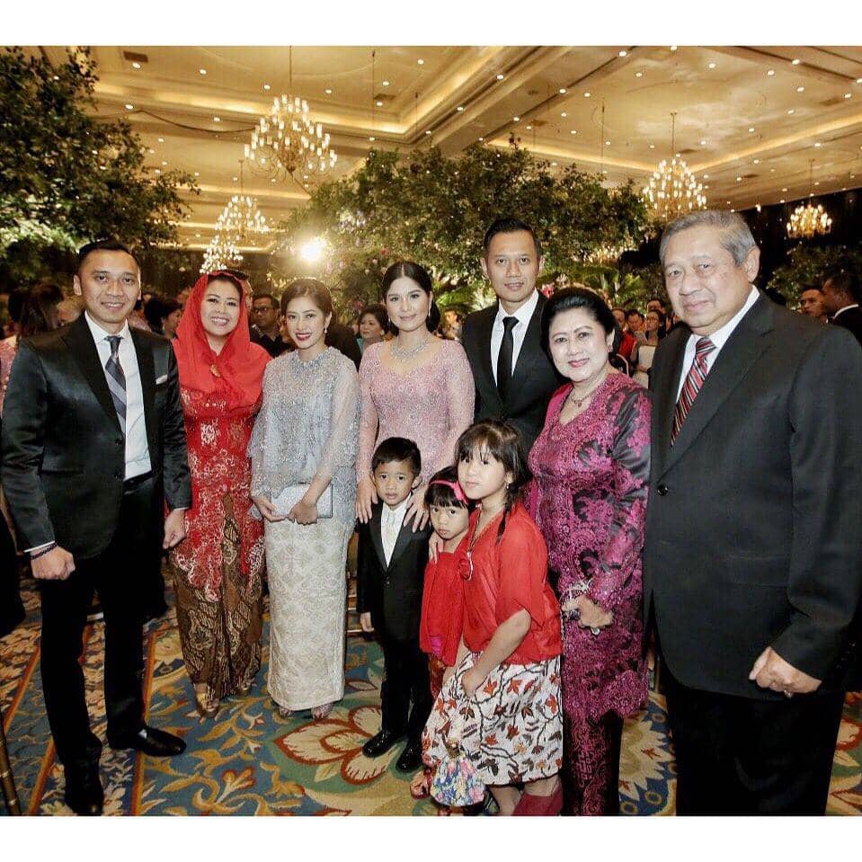 instagram.com/aniyudhoyono