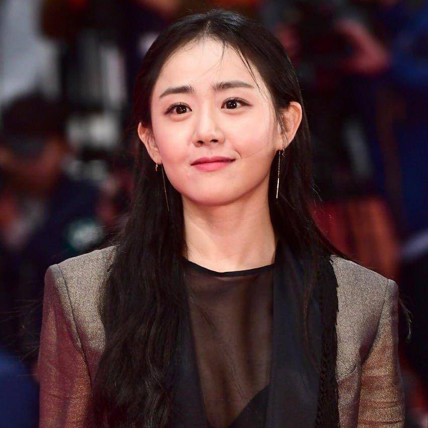 instagram.com/moongeunyoungvn
