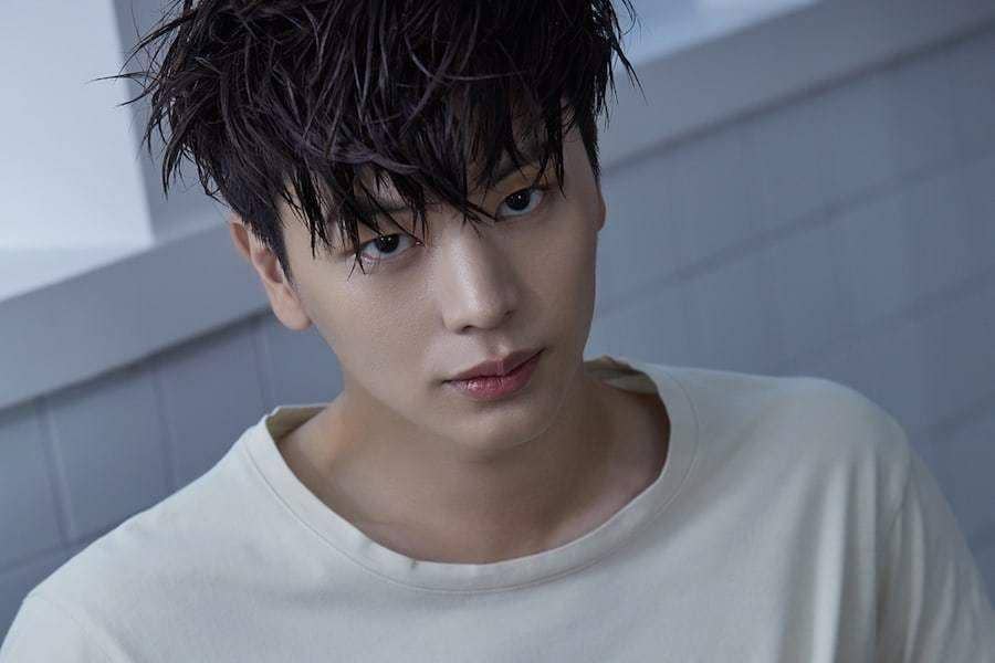 wikifamouspeople.com