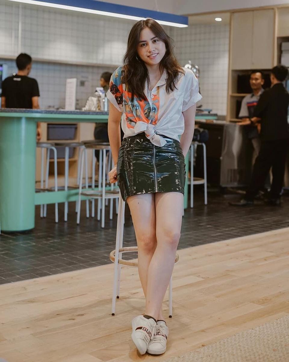 instagram.com/andreapturk