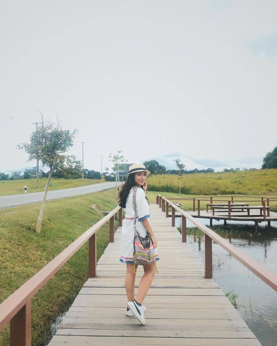 Instagram.com/dindakirana.s