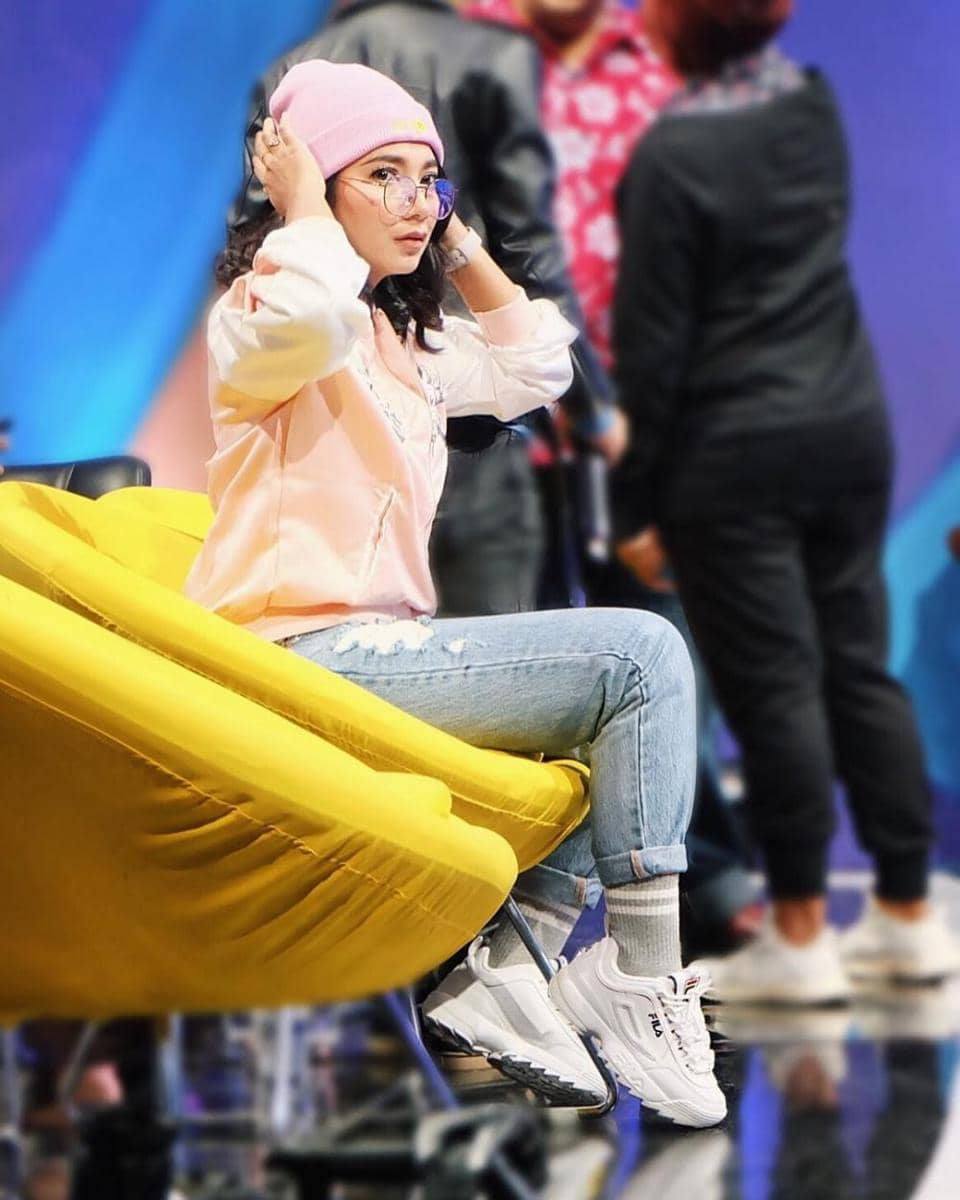 Instagram.com/dindakirana.s