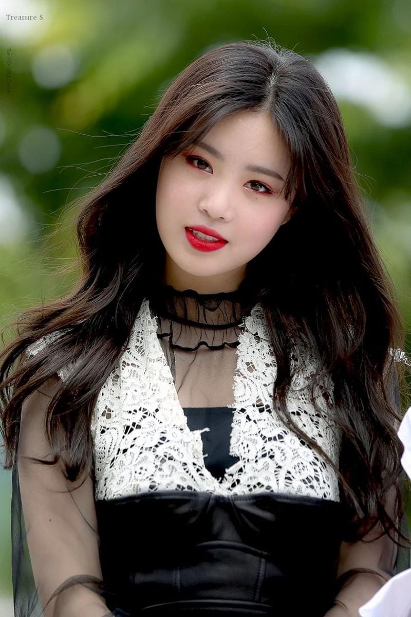 twitter.com/treasures