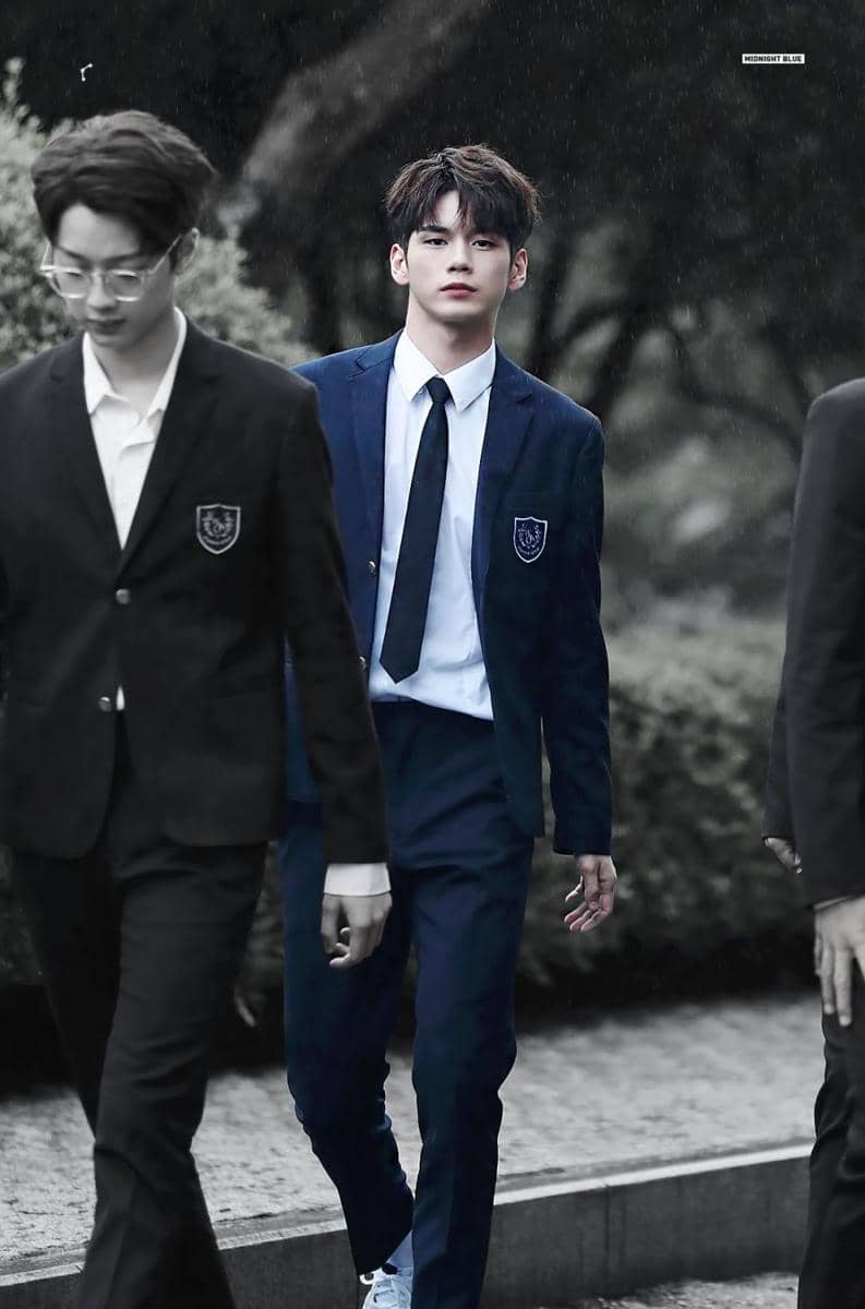 twitter.com/seongwuislife