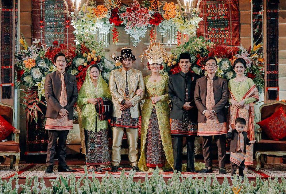 Instagram.com/ayanggkahiyang