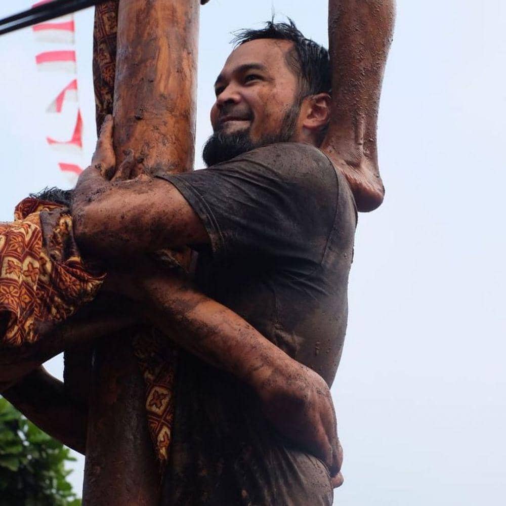 Instagram.com/teukuwisnu