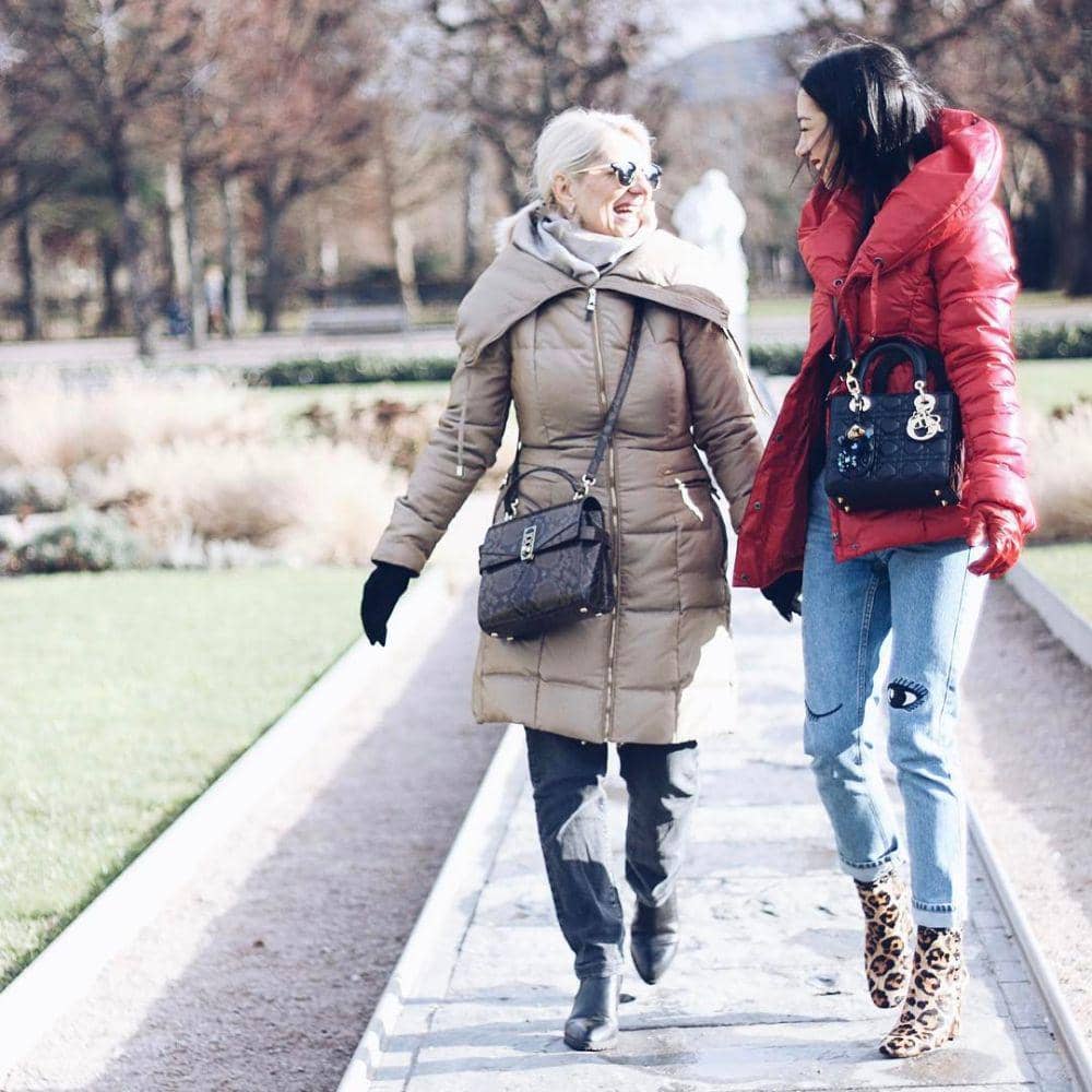 instagram.com/jenniferbachdim