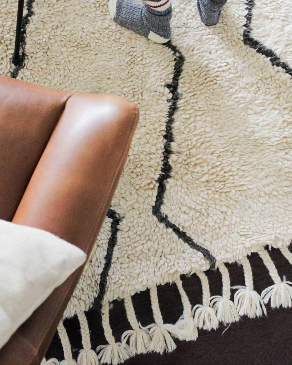 instagram.com/thesorrygirls