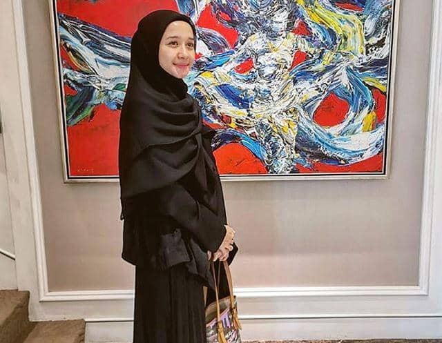 instagram.com/laudyacynthiabella