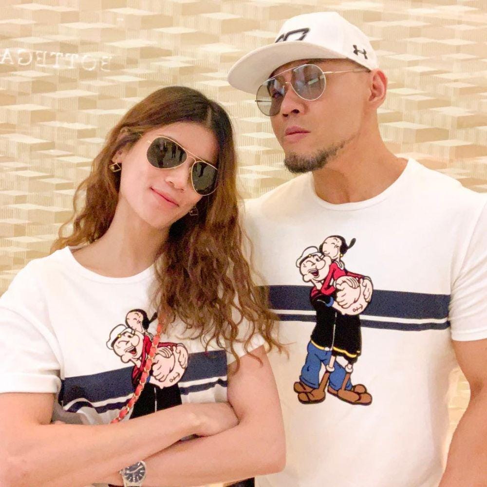 instagram.com/Sabrina Chairunnisa