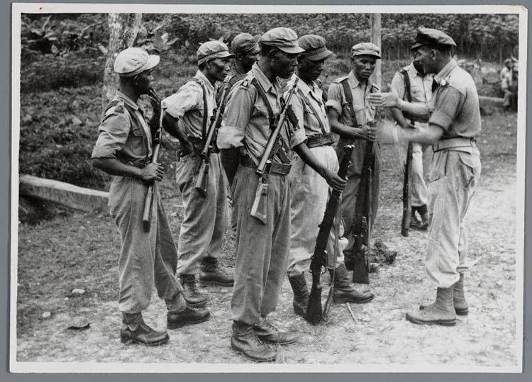 geheugenvannederland.nl/Dienst voor Legercontacten