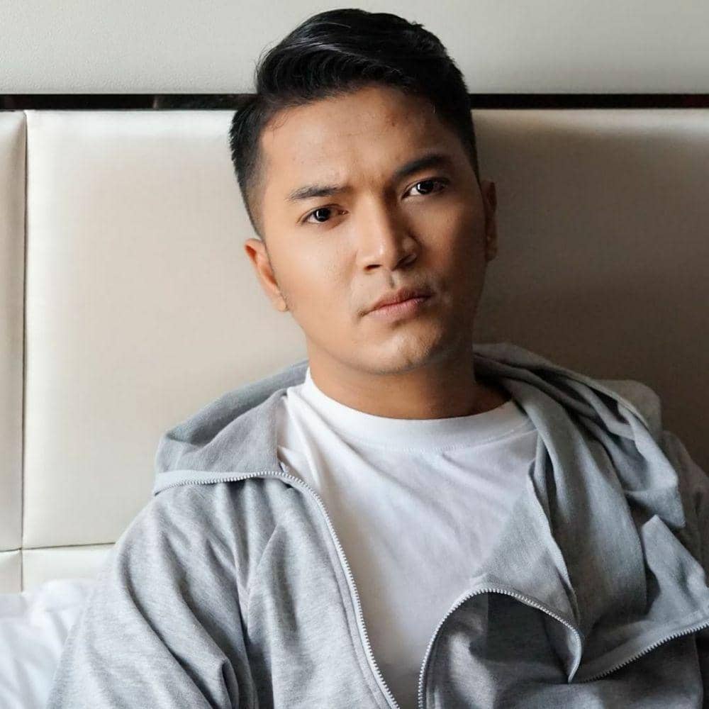 instagram.com/ihsantarore