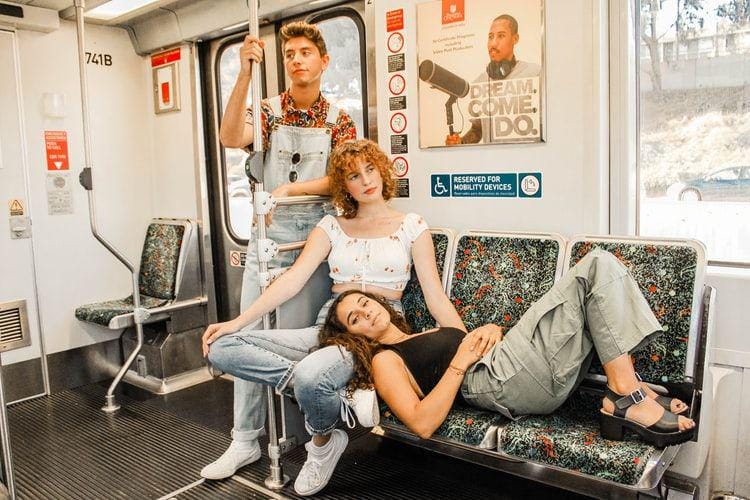 unsplash.com/@hpetersen14