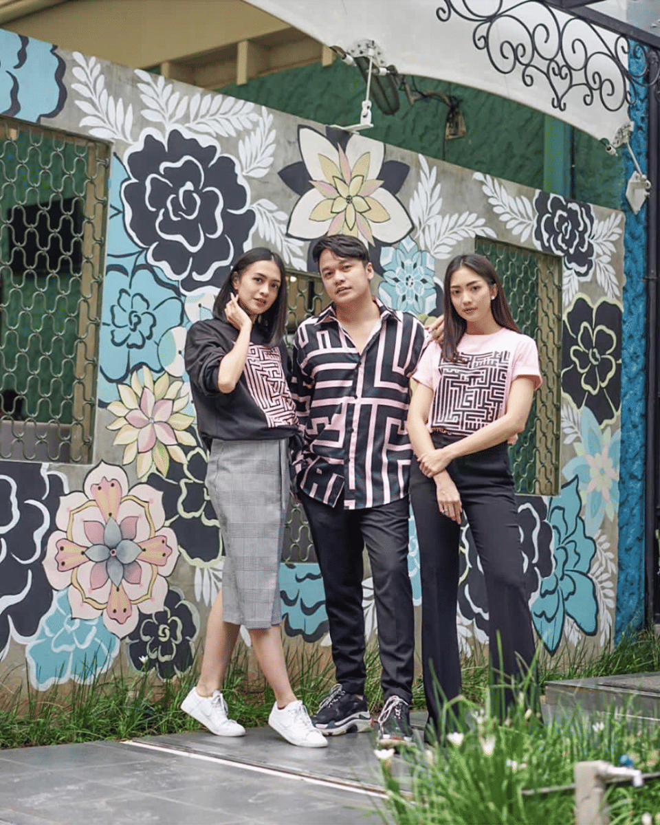 instagram.com/ririndwiariyanti