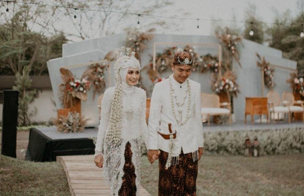 instagram.com/helminursifah