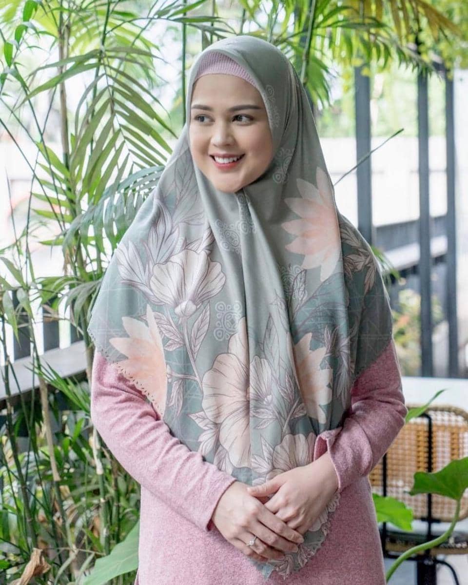 instagram.com/cutratumeyriska