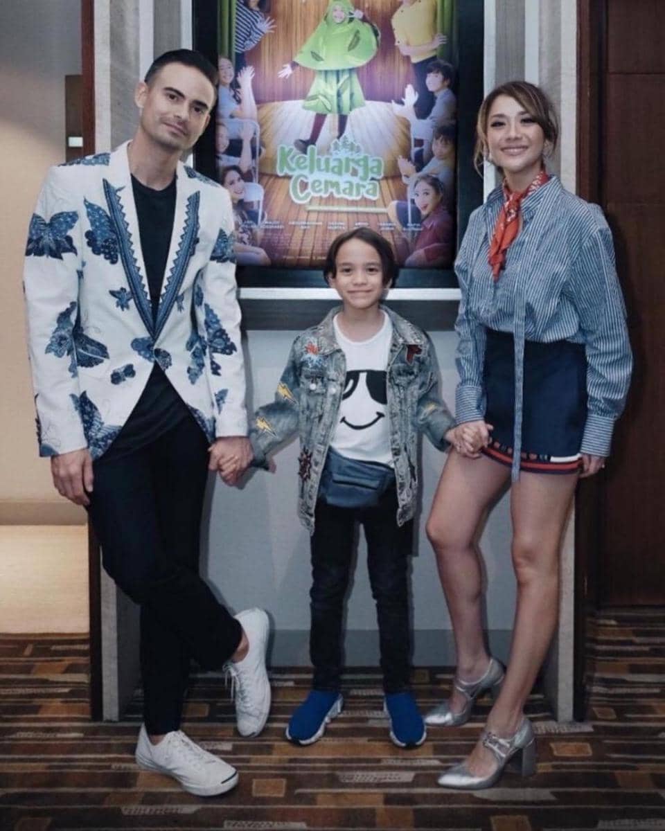 instagram.com/ashrafsinclair