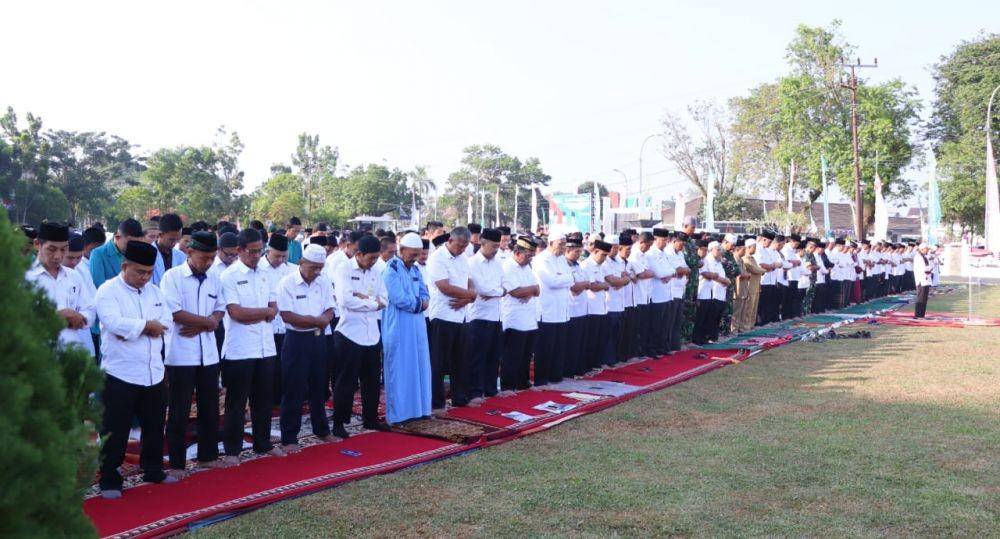 IDN/Istimewa