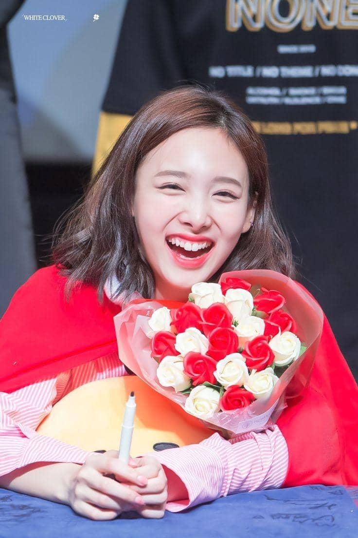 twitter.com/floraangel922