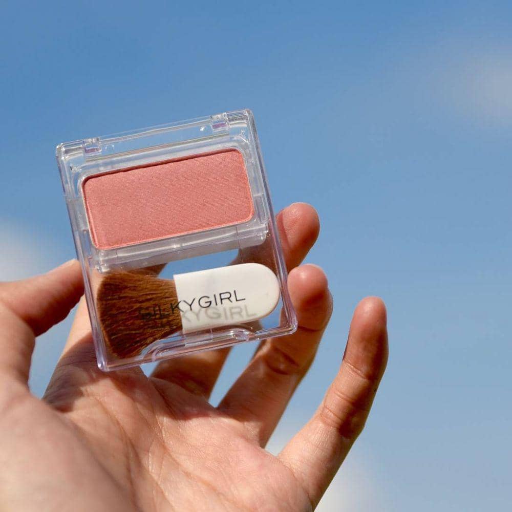 instagram.com/silkygirlcosmetics