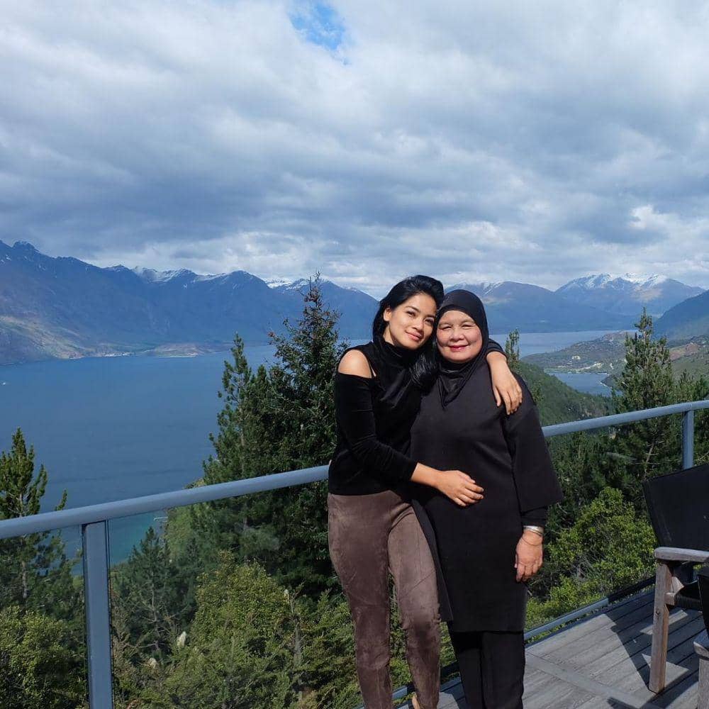 instagram.com/titi_kamall