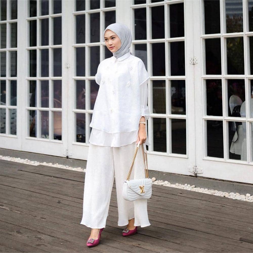 instagram.com/indahnadapuspita