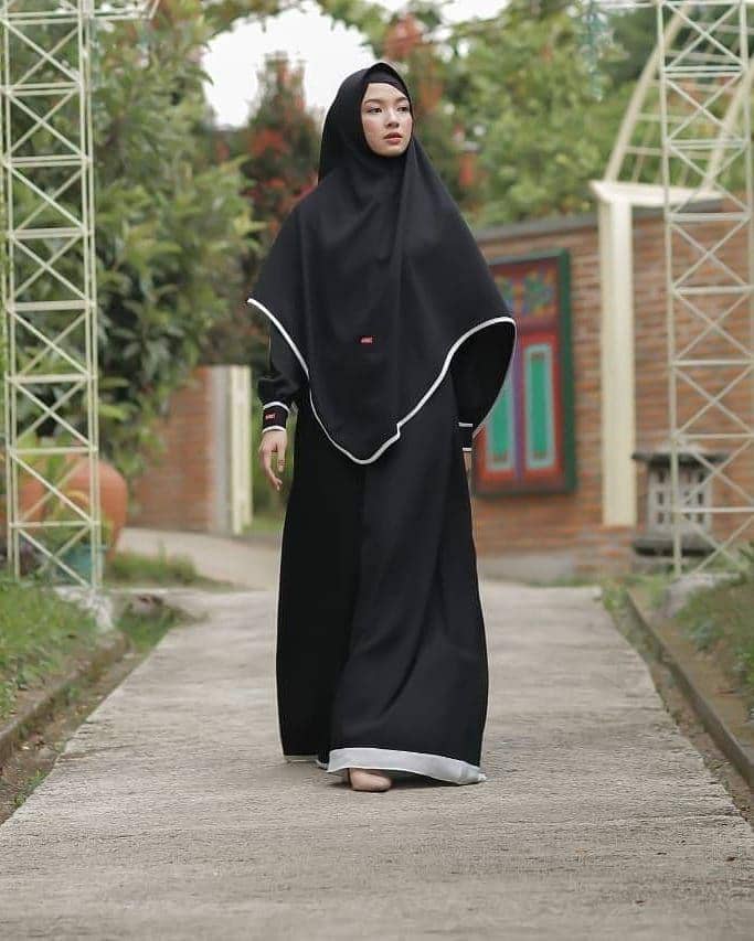 Instagram.com/gallerymasitahhijab