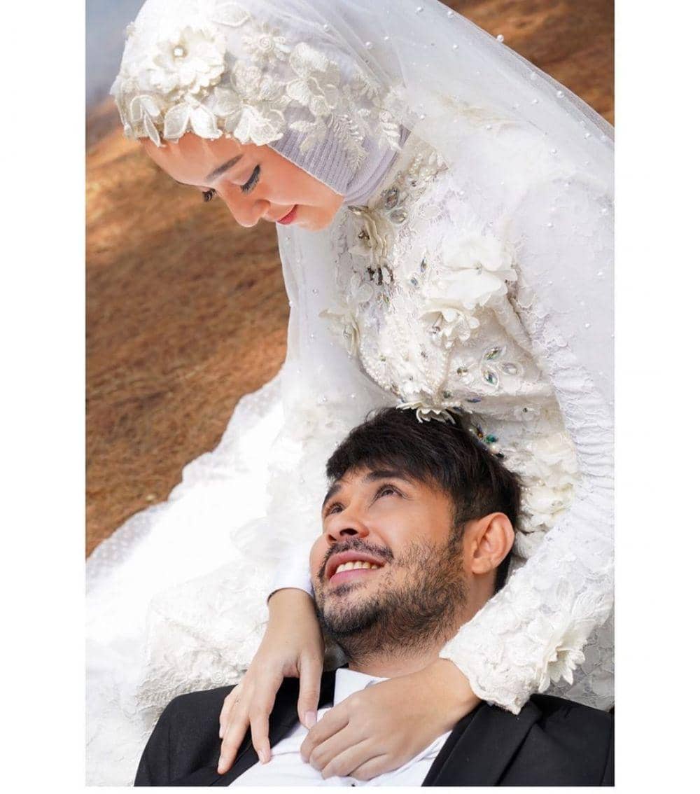 instagram.com/adama_ab