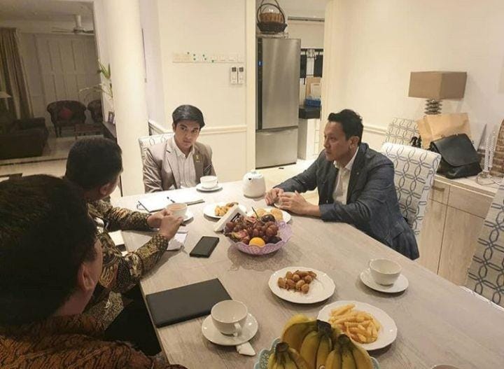 Instagram/@diaz.hendropriyono