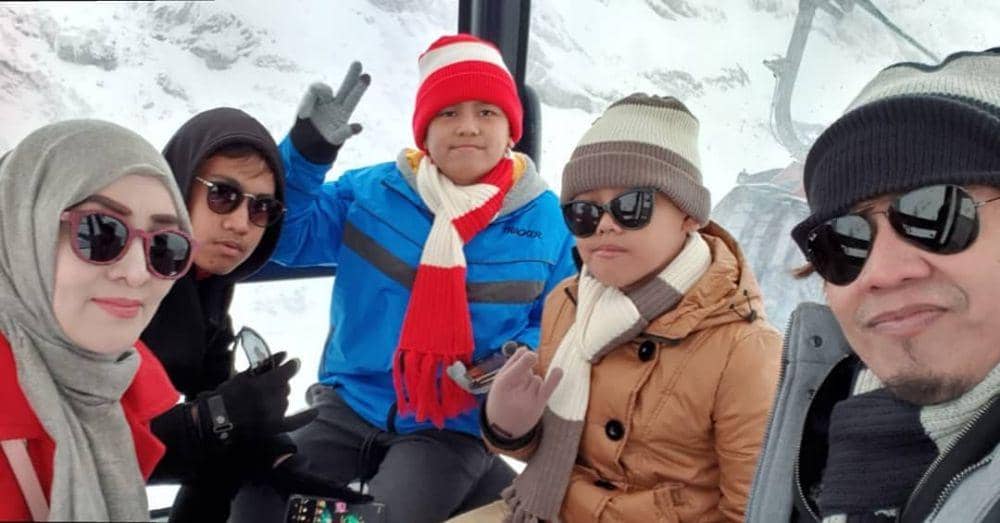 instagram.com/uchi_179