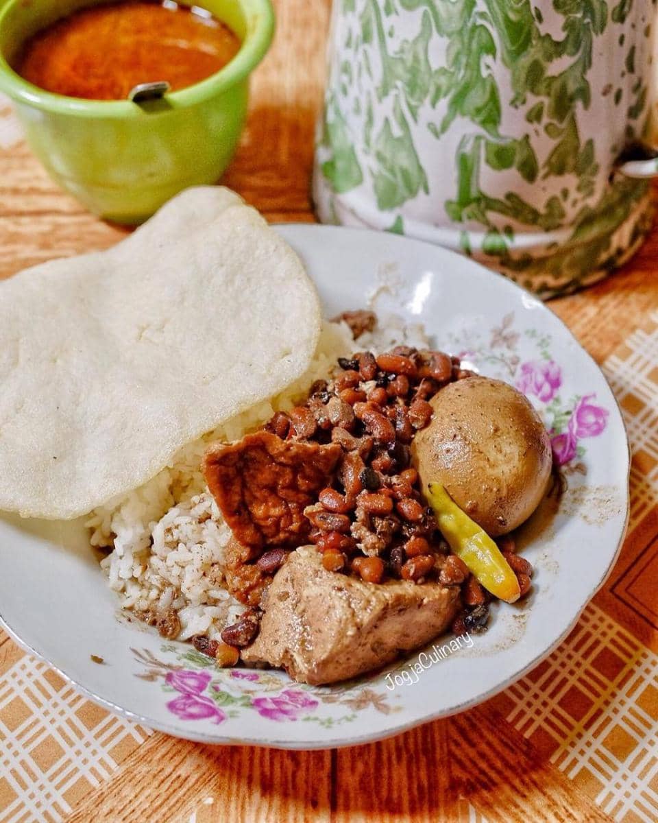 instagram.com/jogjaculinary