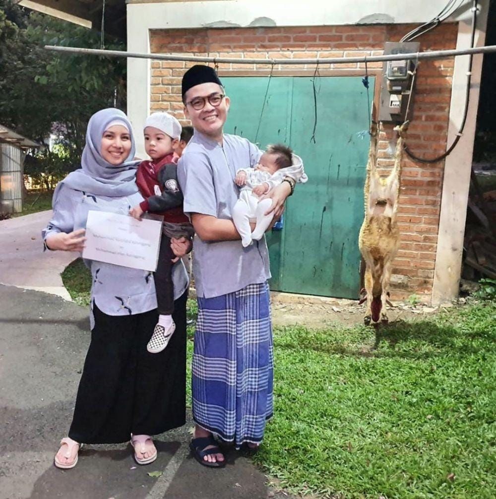 instagram.com/tya_ariestya