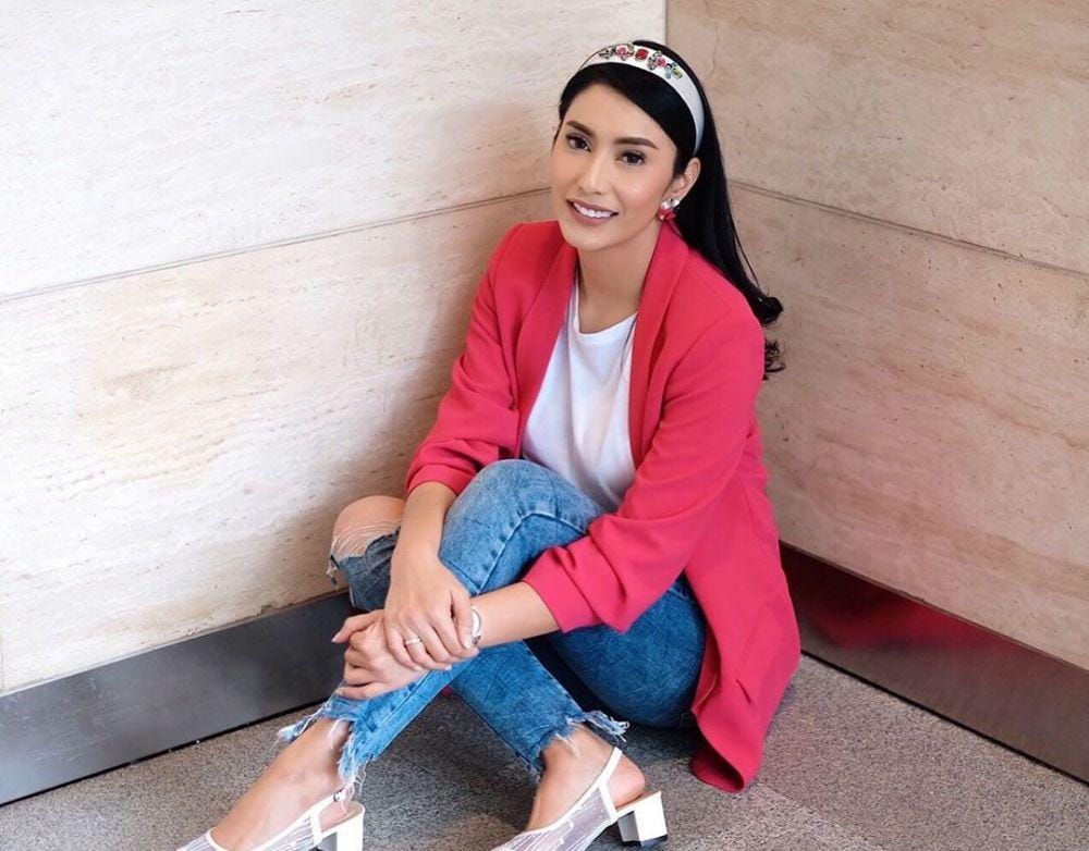 instagram.com/tyasmirasih