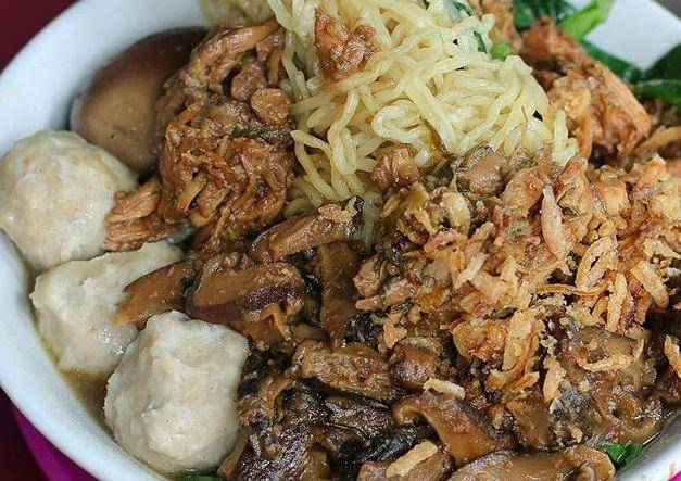 instagram.com/dolly_regar