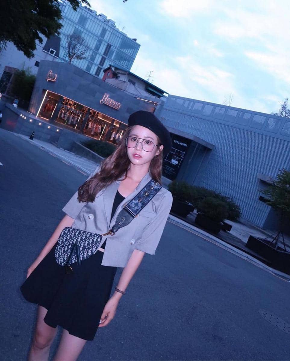 instagram.com/una_jung