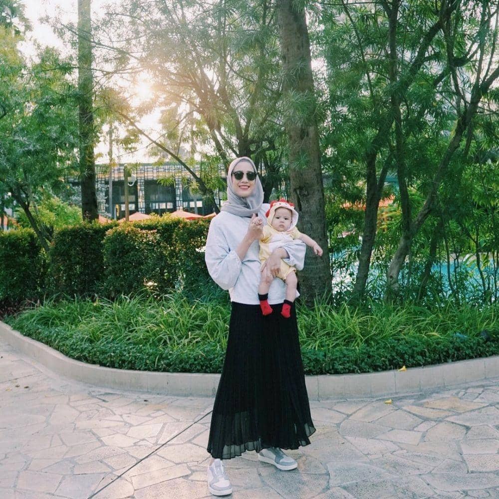 instagram.com/fannyfabriana