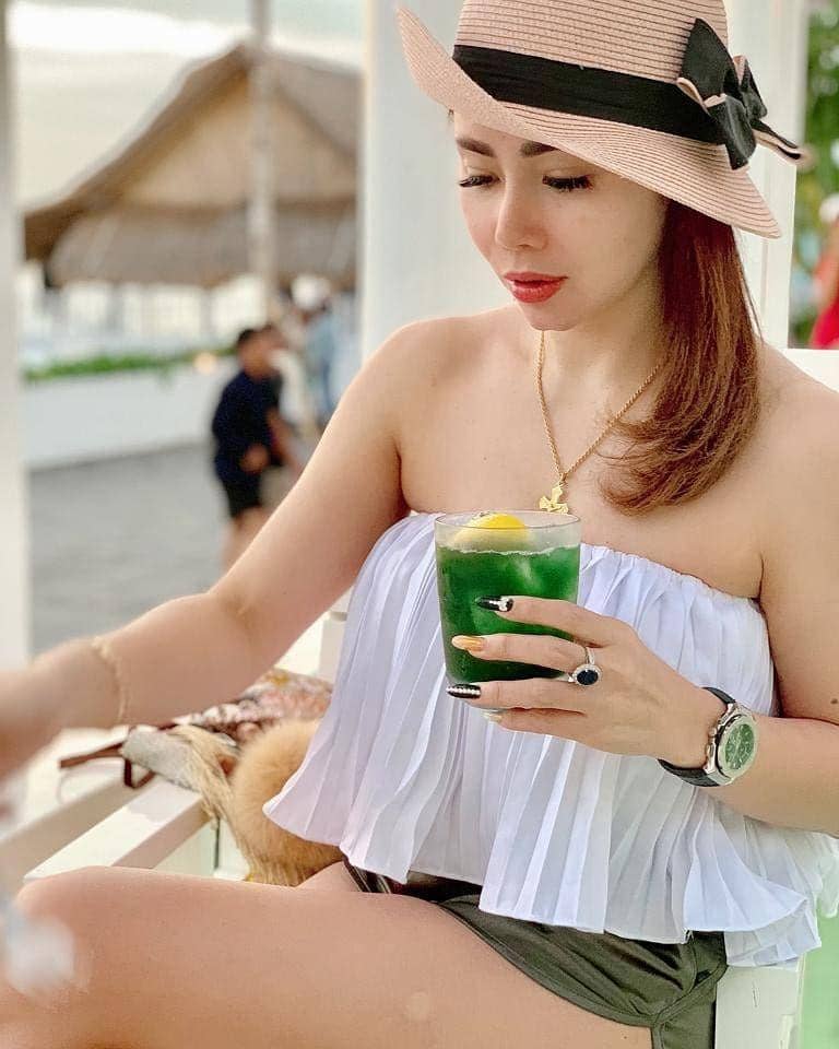 instagram.com/amp1403