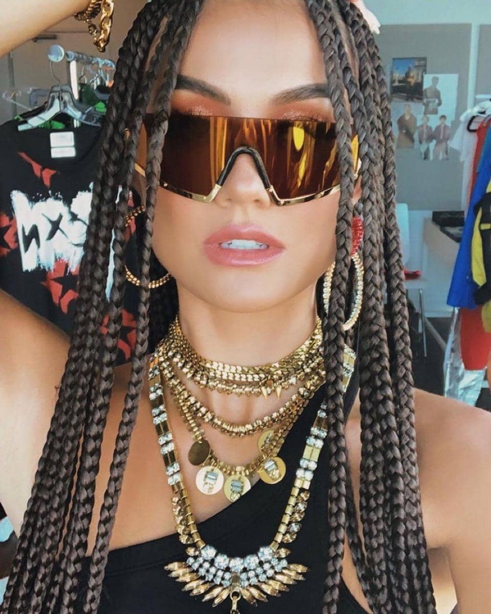 instagram.com/agnezmo