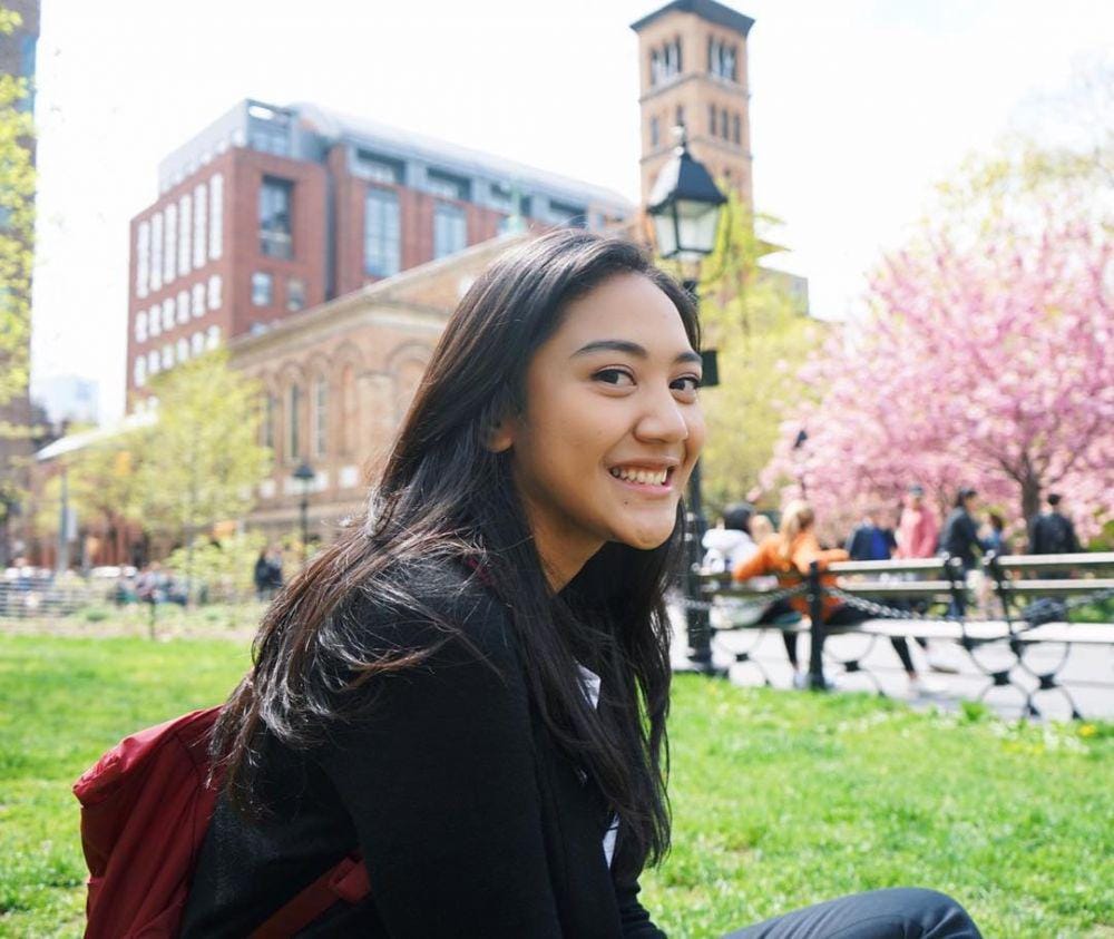 instagram.com/putri_tanjung