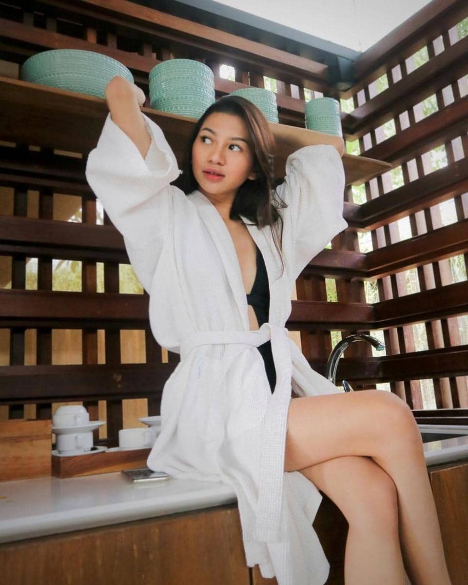 Instagram.com/shakillaastari