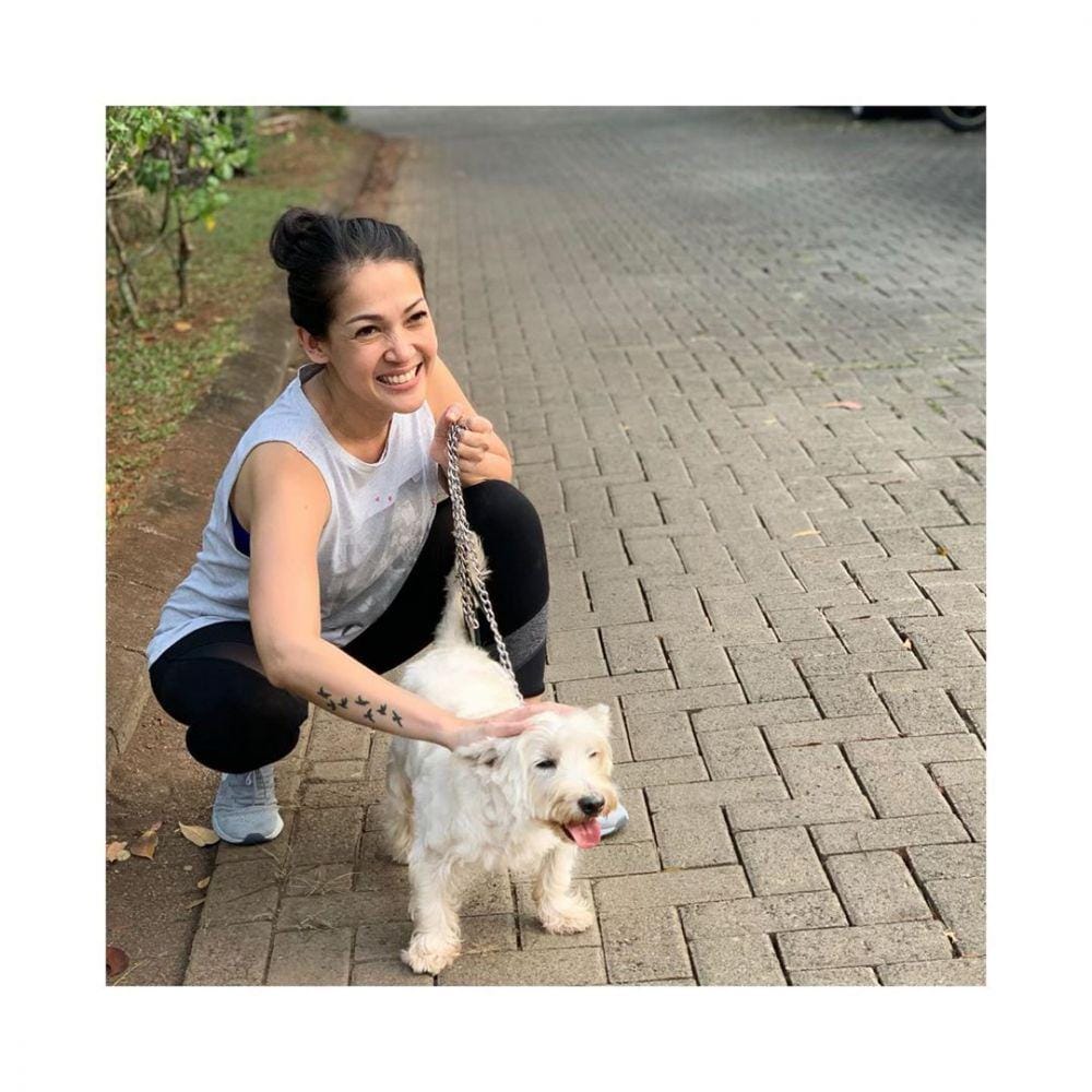 instagram.com/Mieke Amalia