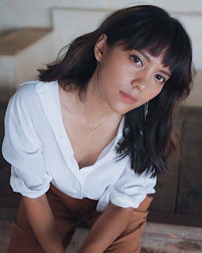 instagram.com/lalakarmela