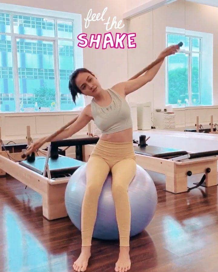 instagram.com/shandyaulia