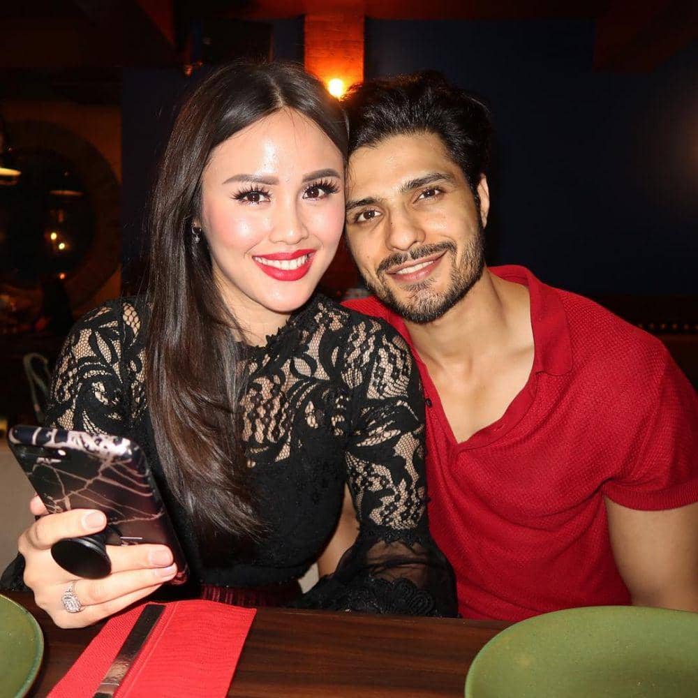 instagram.com/nitasofiani