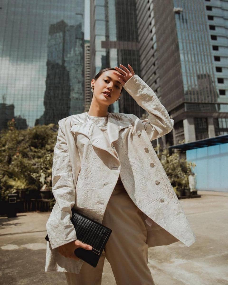 instagram.com/delladartyan