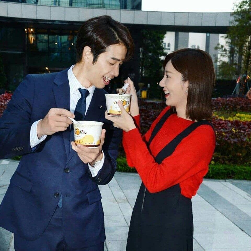 instagram.com/aksaninc