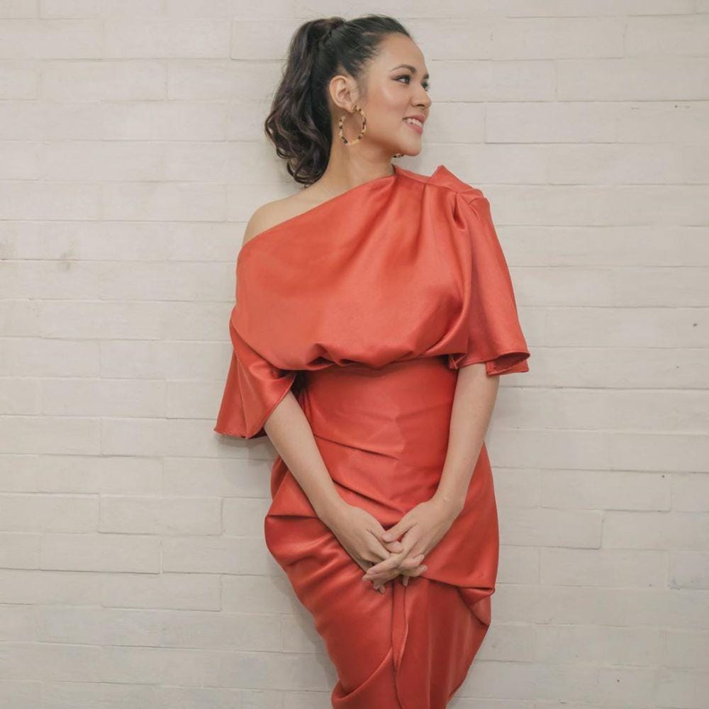 instagram.com/raisa6690