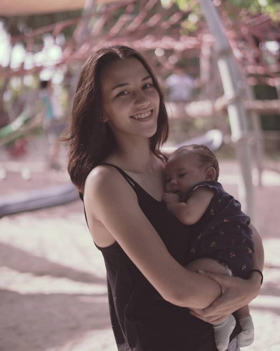 instagram.com/dahliachr