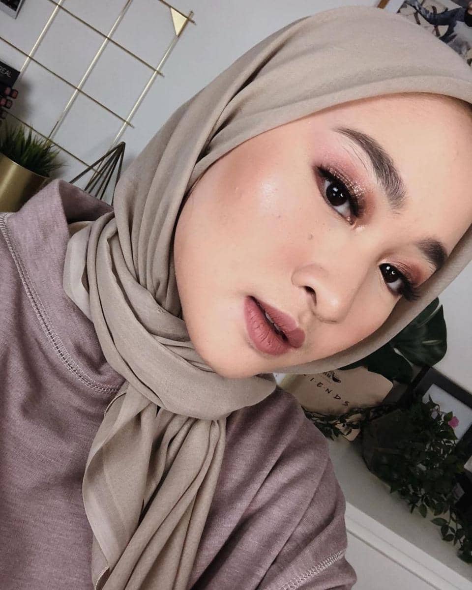 instagram.com/kiaraleswara